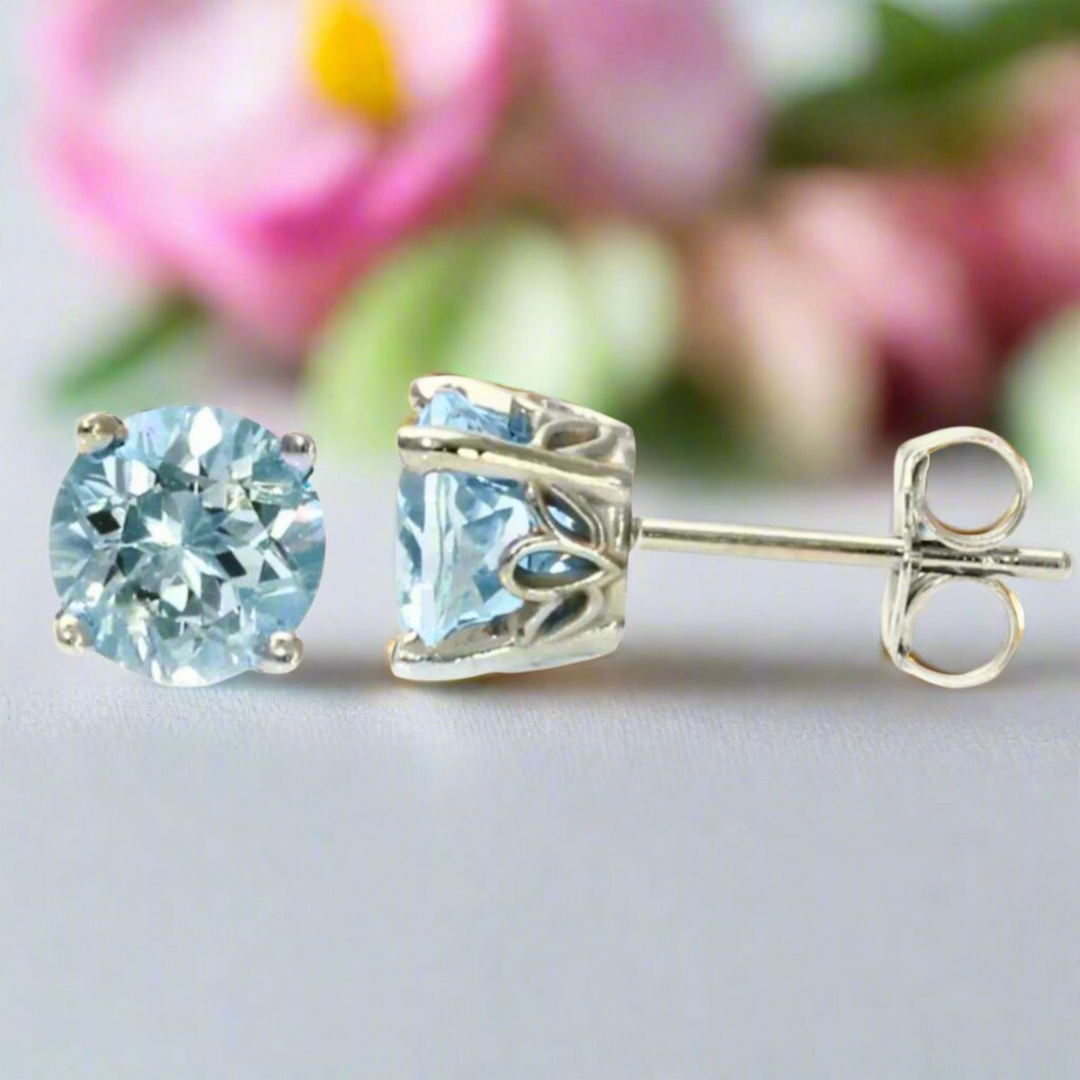 Round Aquamarine stud earrings in 14K Gold Natural Aquamarine Earrings