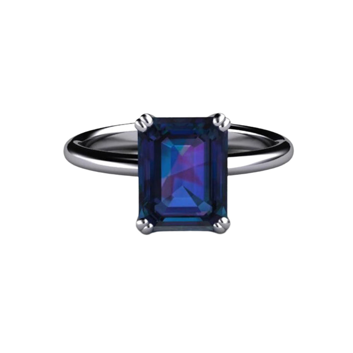 2.75ct Alexandrite Engagement Ring in Platinum Double Pronged Solitaire Setting | Stone that changes color